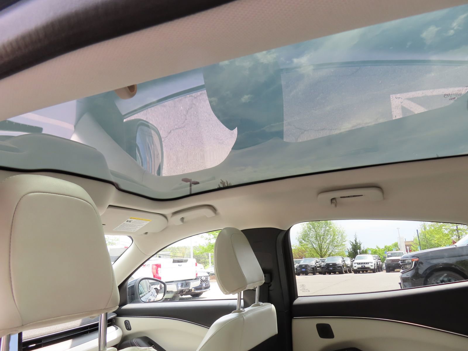 Used 2021 Ford Mustang Mach-E Premium AWD/4WD image 29