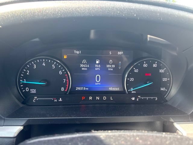 Used 2022 Ford Explorer XLT w/ Equipment Group 202A RWD image 8