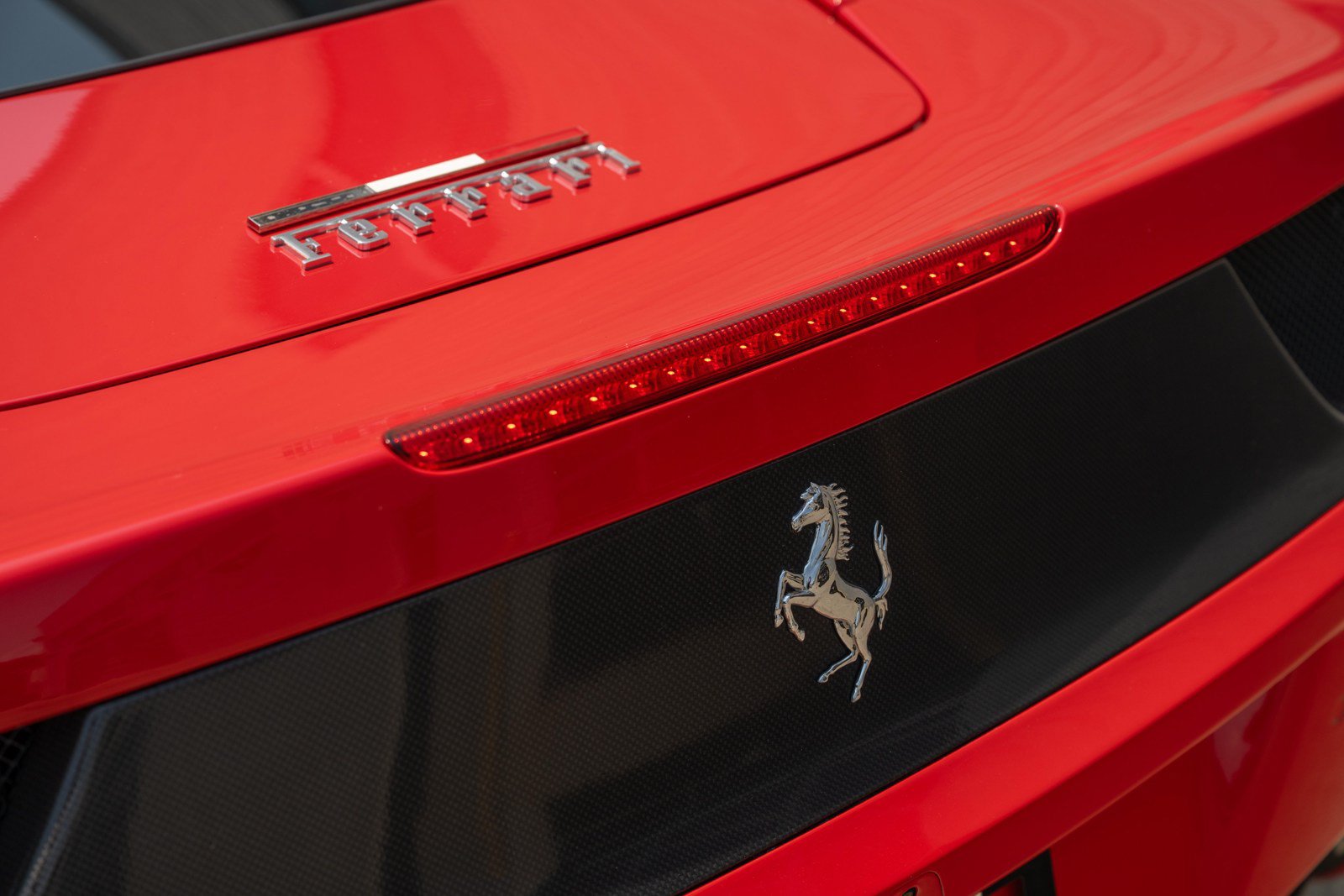 Used 2012 Ferrari 458 Italia Coupe RWD image 16