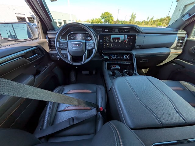 Used 2023 GMC Sierra 1500 AT4 AWD/4WD image 14