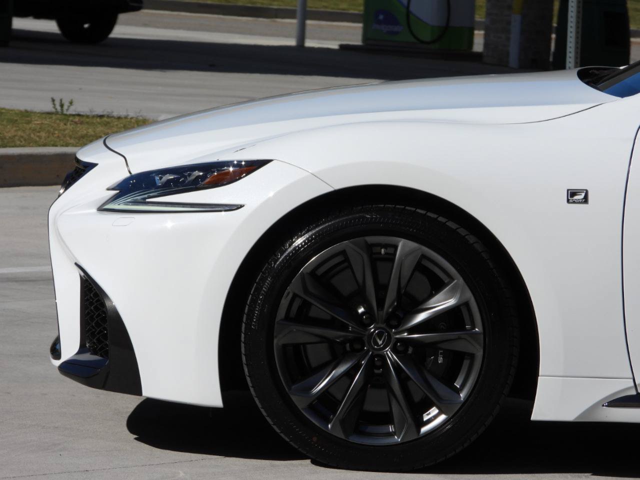 Used 2020 Lexus LS 500 F Sport w/ Cold Weather Package (CK) RWD image 41