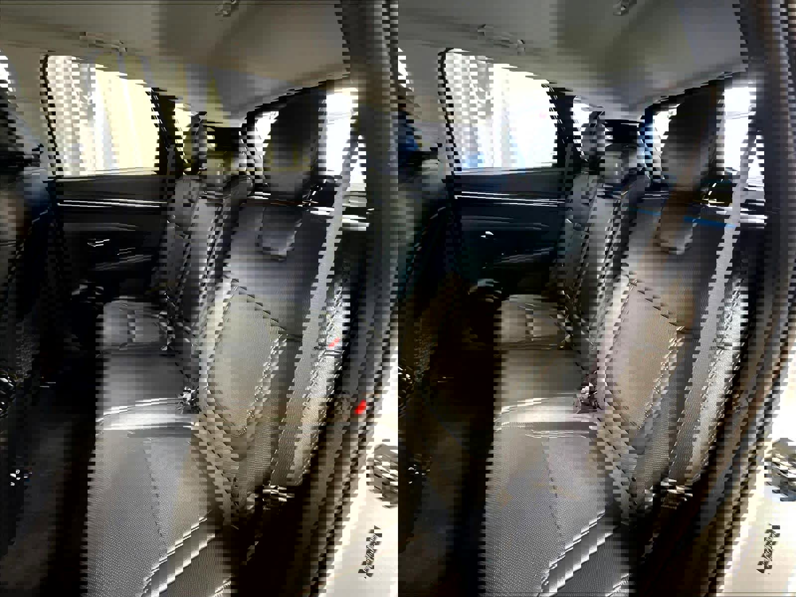 Used 2022 Hyundai Tucson SEL w/ Convenience + Premium Package AWD/4WD image 15