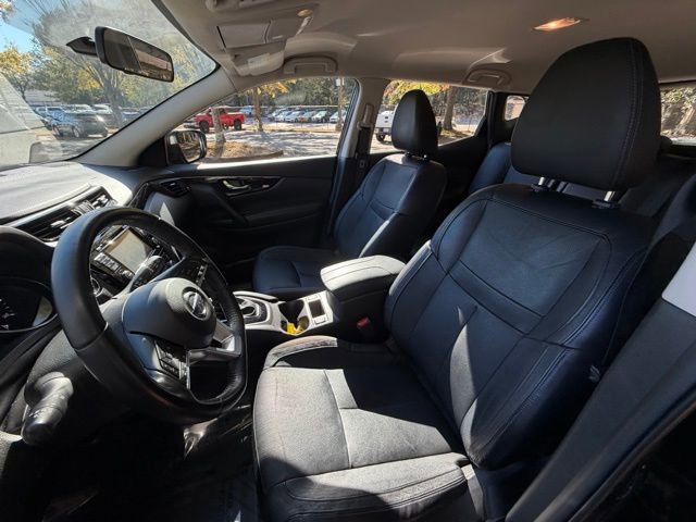 Used 2017 Nissan Rogue Sport SL image 13