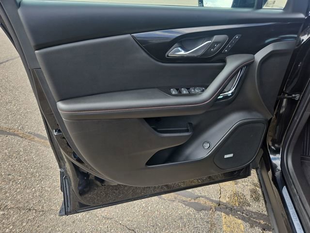 Used 2025 Chevrolet Blazer RS w/ Driver Confidence II Package image 11