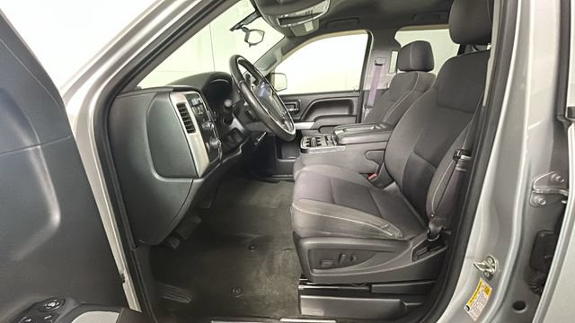 Used 2015 Chevrolet Silverado 1500 LT w/ LT Convenience Package AWD/4WD image 11