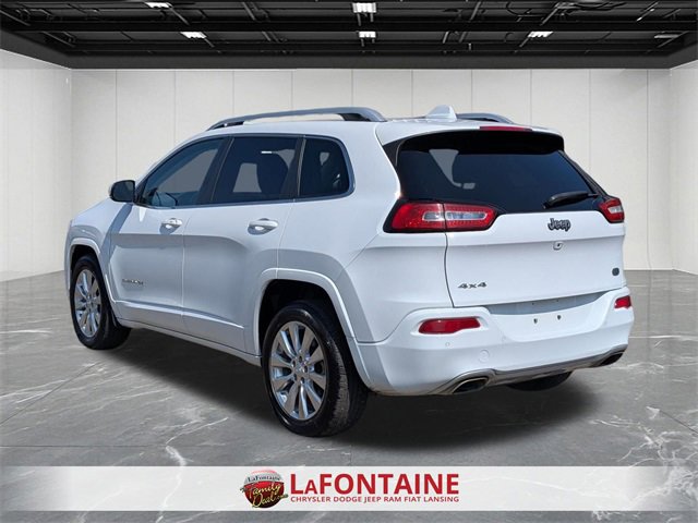 Used 2018 Jeep Cherokee Overland image 3