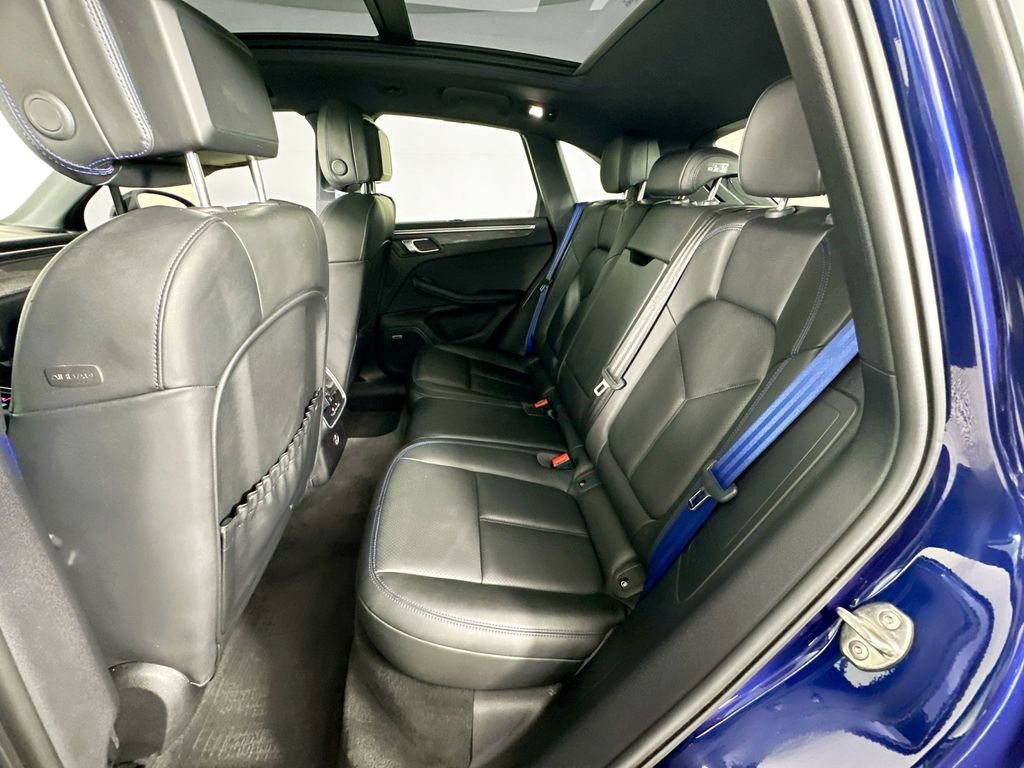 Used 2023 Porsche Macan GTS image 25