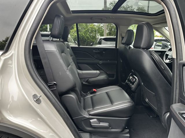 Certified 2023 Lincoln Aviator AWD w/ Premium Package image 23