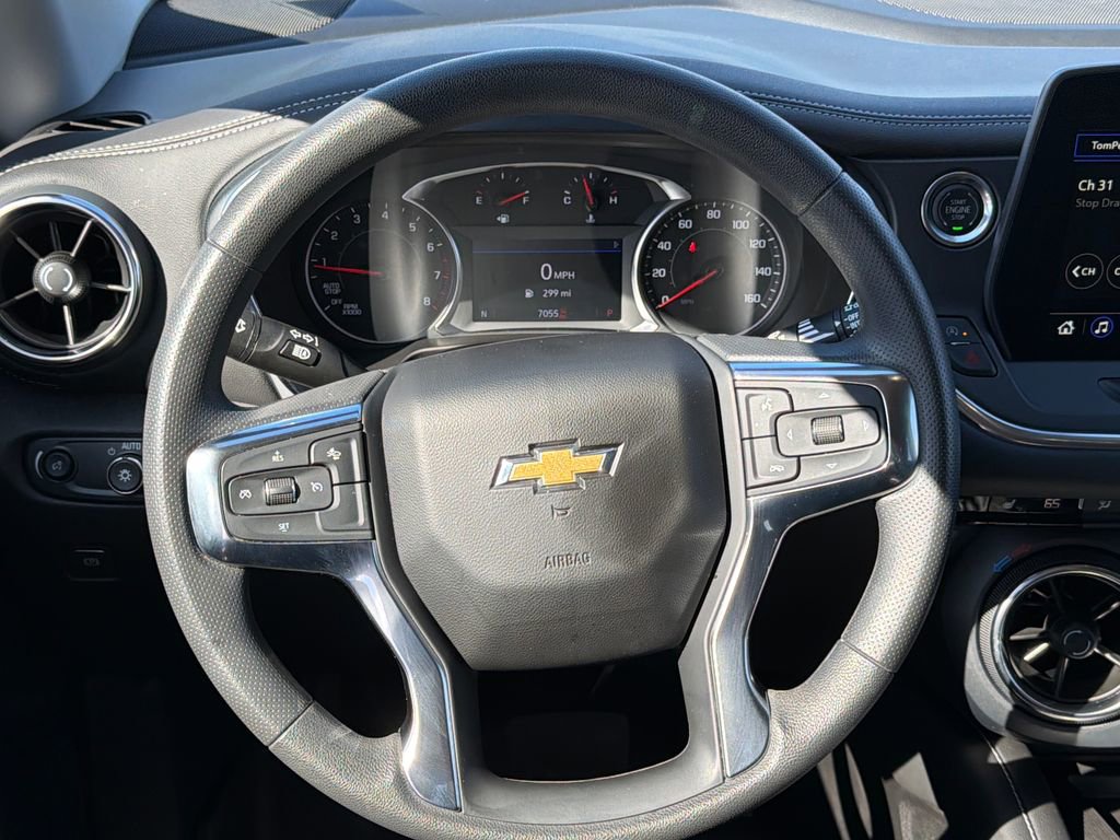 Certified 2024 Chevrolet Blazer LT w/ Convenience Package image 19