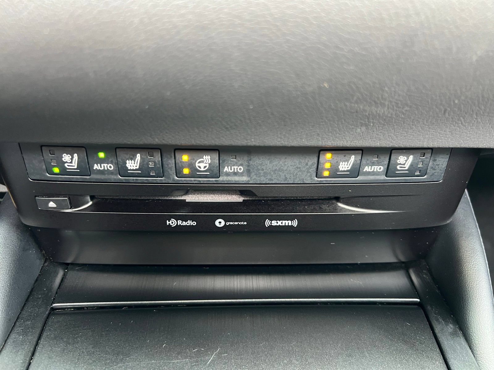 Used 2020 Lexus ES 350 F Sport w/ Accessory Package FWD image 36