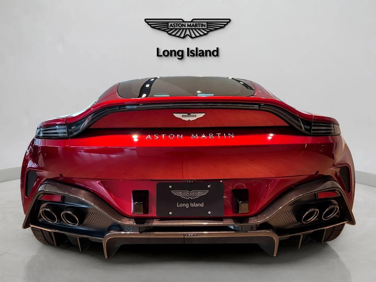 New 2025 Aston Martin V8 Vantage Coupe image 16