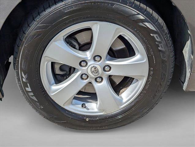 Used 2012 Toyota Sienna LE FWD image 23