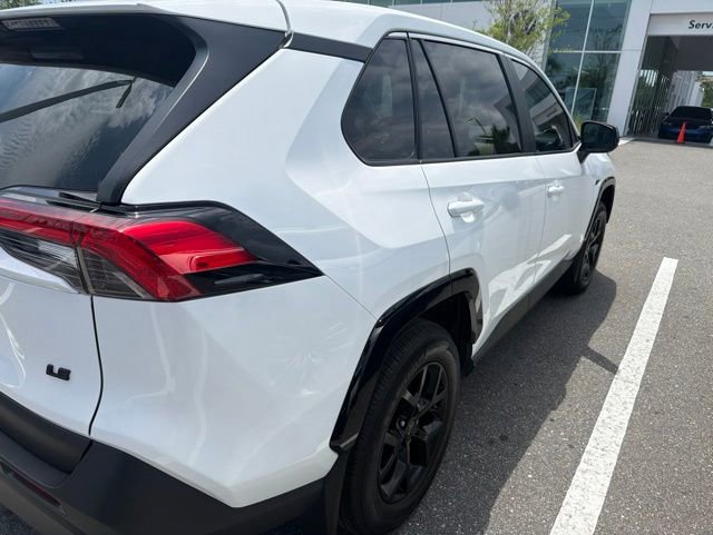 Used 2025 Toyota RAV4 LE FWD image 15
