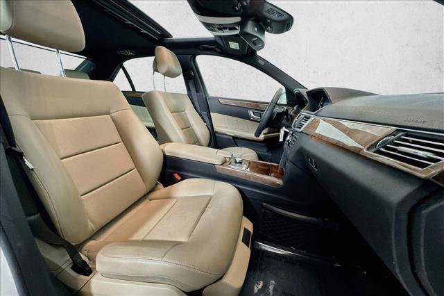 Used 2013 Mercedes-Benz E 350 Sedan image 27
