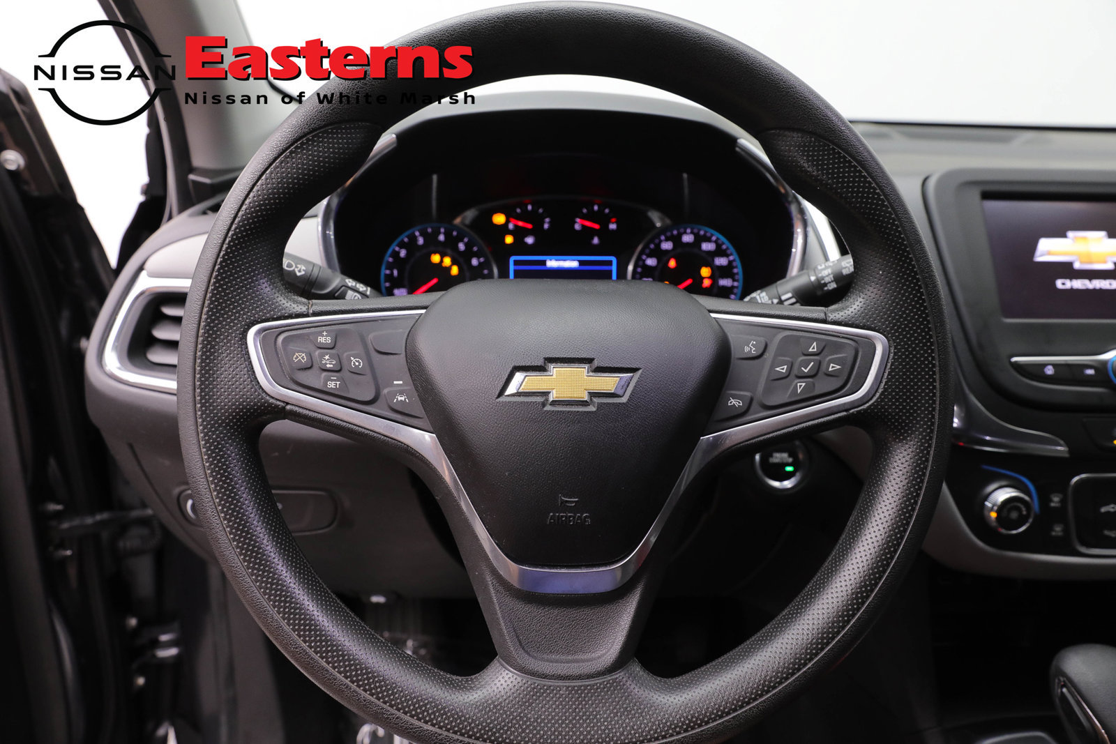 Used 2022 Chevrolet Equinox LT FWD image 10
