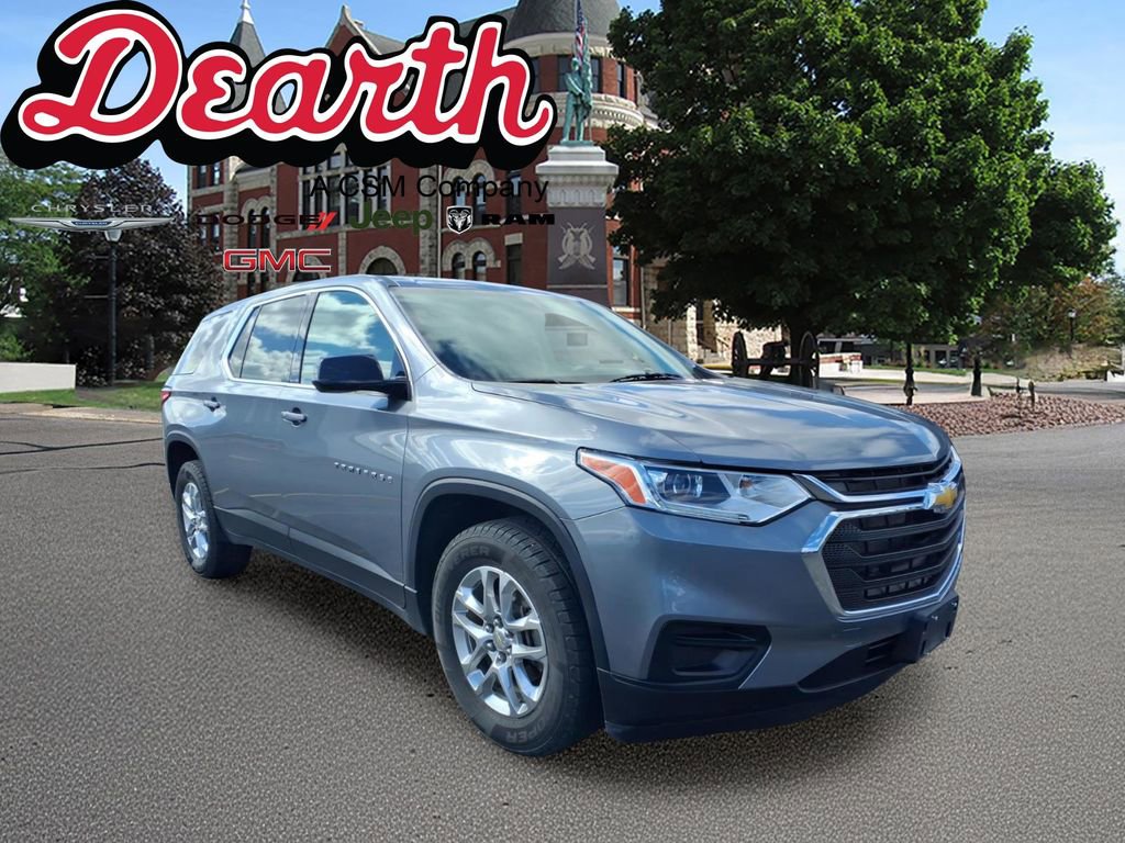 Used 2020 Chevrolet Traverse LS image 1