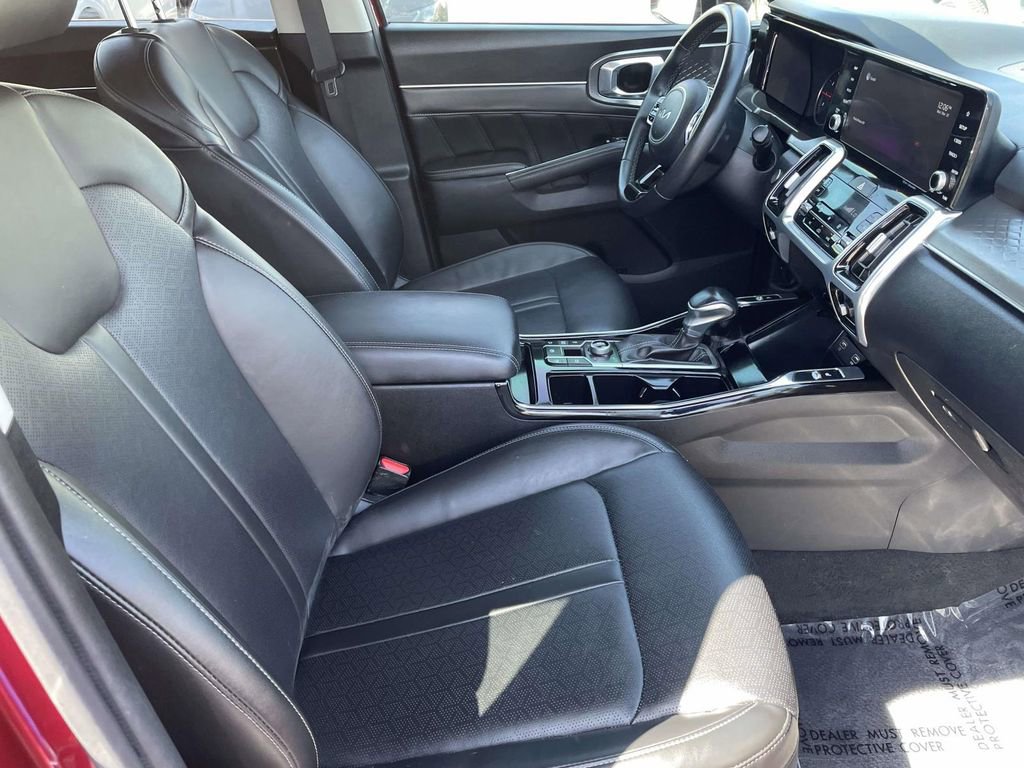 Used 2022 Kia Sorento SX image 47