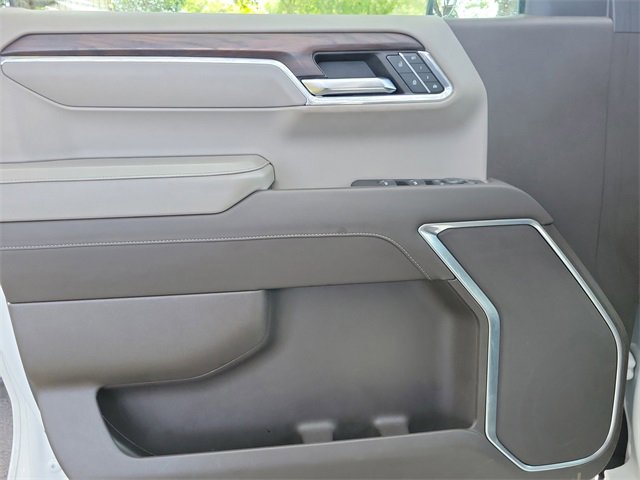Used 2024 GMC Sierra 1500 SLT image 12