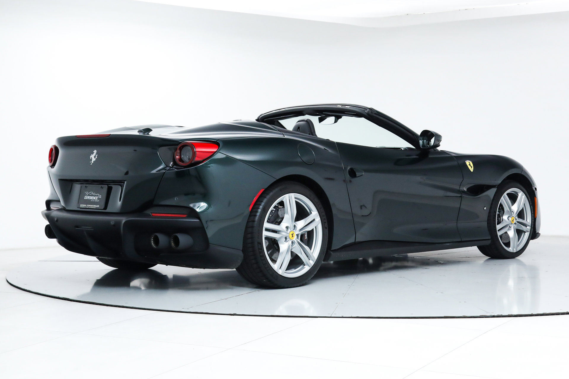 Certified 2023 Ferrari Portofino M image 3