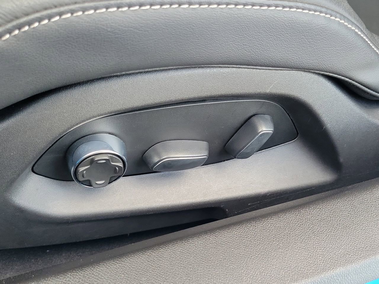 Used 2021 Chevrolet Corvette Stingray Preferred Cpe w/ 2LT image 12