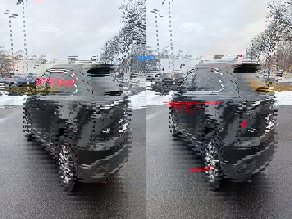 Used 2018 MAZDA CX-9 Touring w/ Touring Premium Package image 9