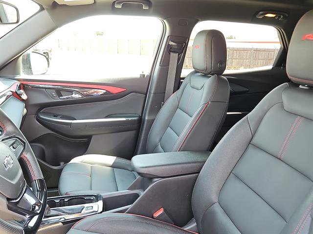 Used 2025 Chevrolet TrailBlazer RS w/ Convenience Package FWD image 12