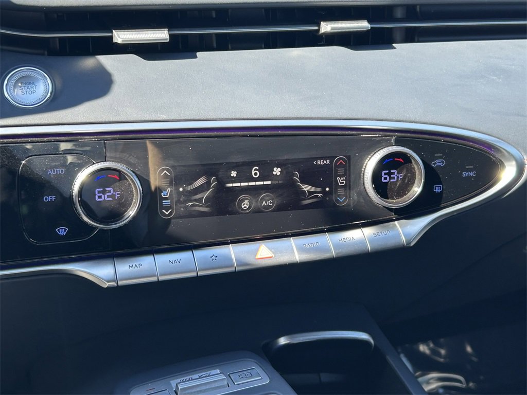 Used 2022 Genesis GV70 3.5T Sport w/ Sport Prestige Package image 41