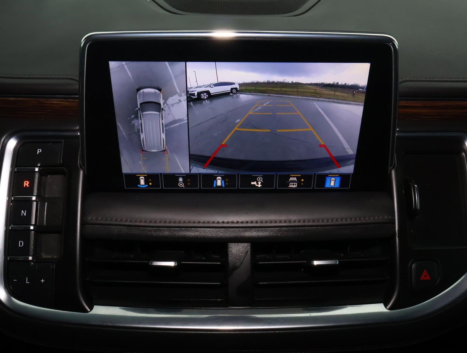 Used 2021 Chevrolet Suburban High Country image 35