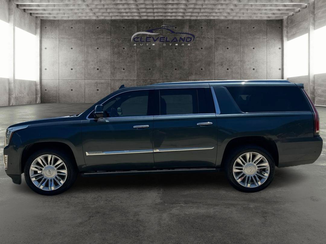 Used 2019 Cadillac Escalade ESV Platinum AWD/4WD image 6