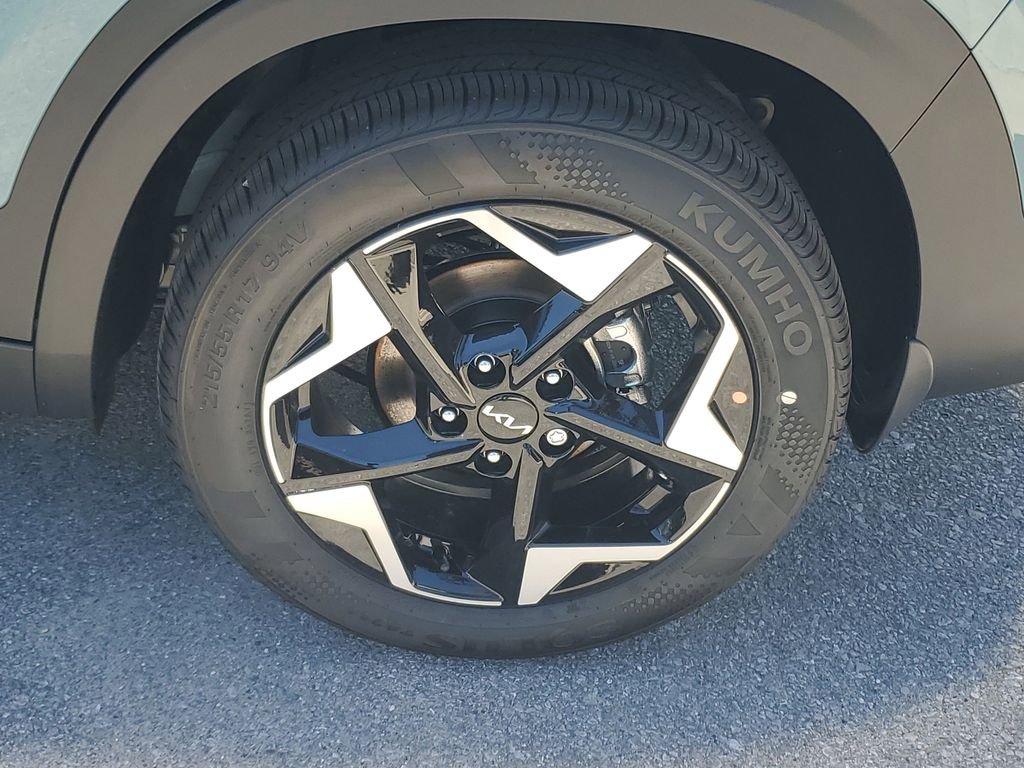 New 2026 Kia Seltos EX FWD image 28