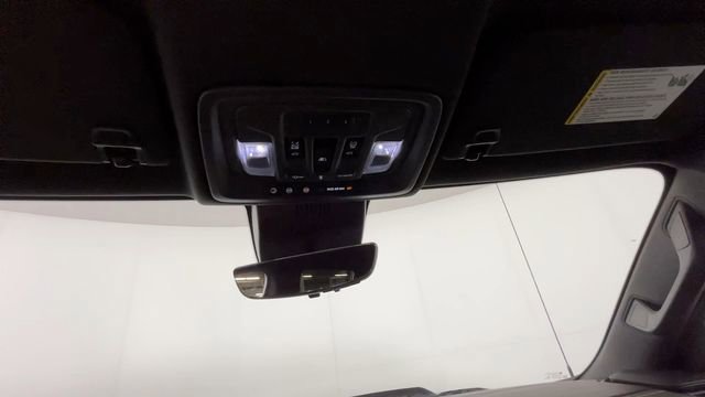 Used 2022 Chevrolet Silverado 1500 ZR2 w/ Technology Package AWD/4WD image 37