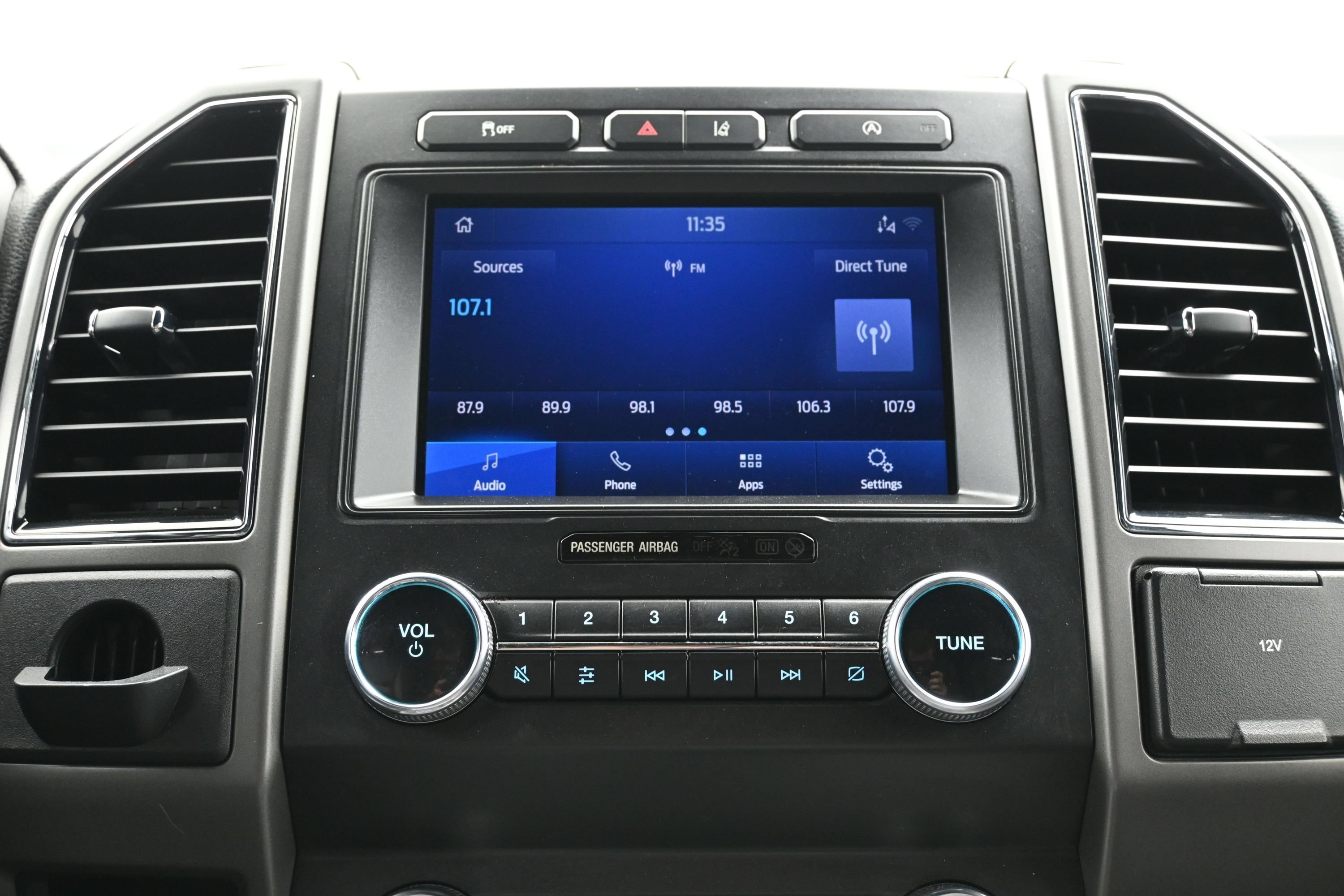 Used 2021 Ford Expedition XLT RWD image 29
