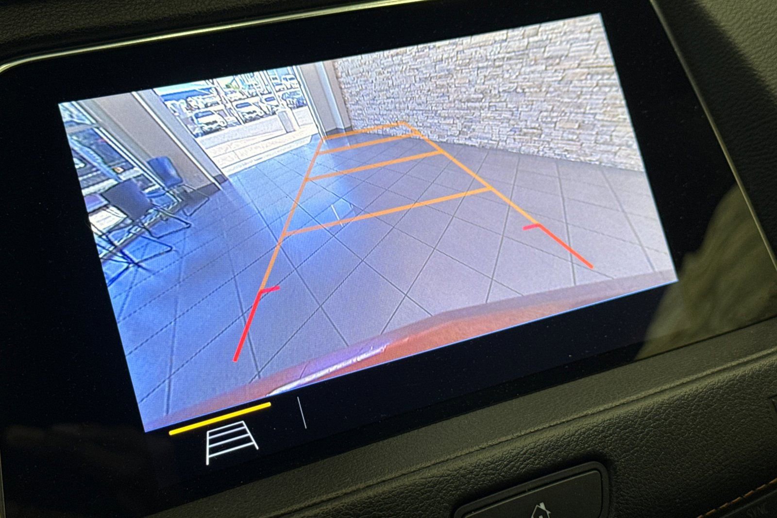 Used 2019 Cadillac XT4 Premium Luxury image 18