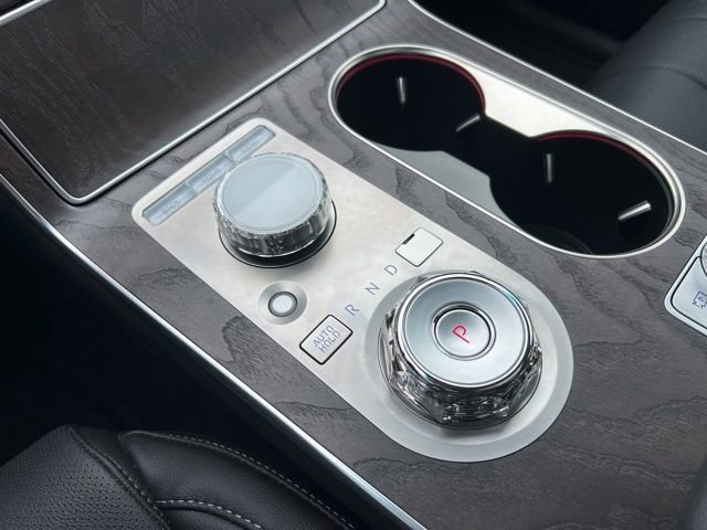 Used 2025 Genesis GV80 2.5T Select image 28