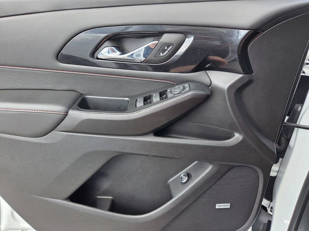 Certified 2023 Chevrolet Traverse RS w/ LPO, Floor Liner Package AWD/4WD image 23