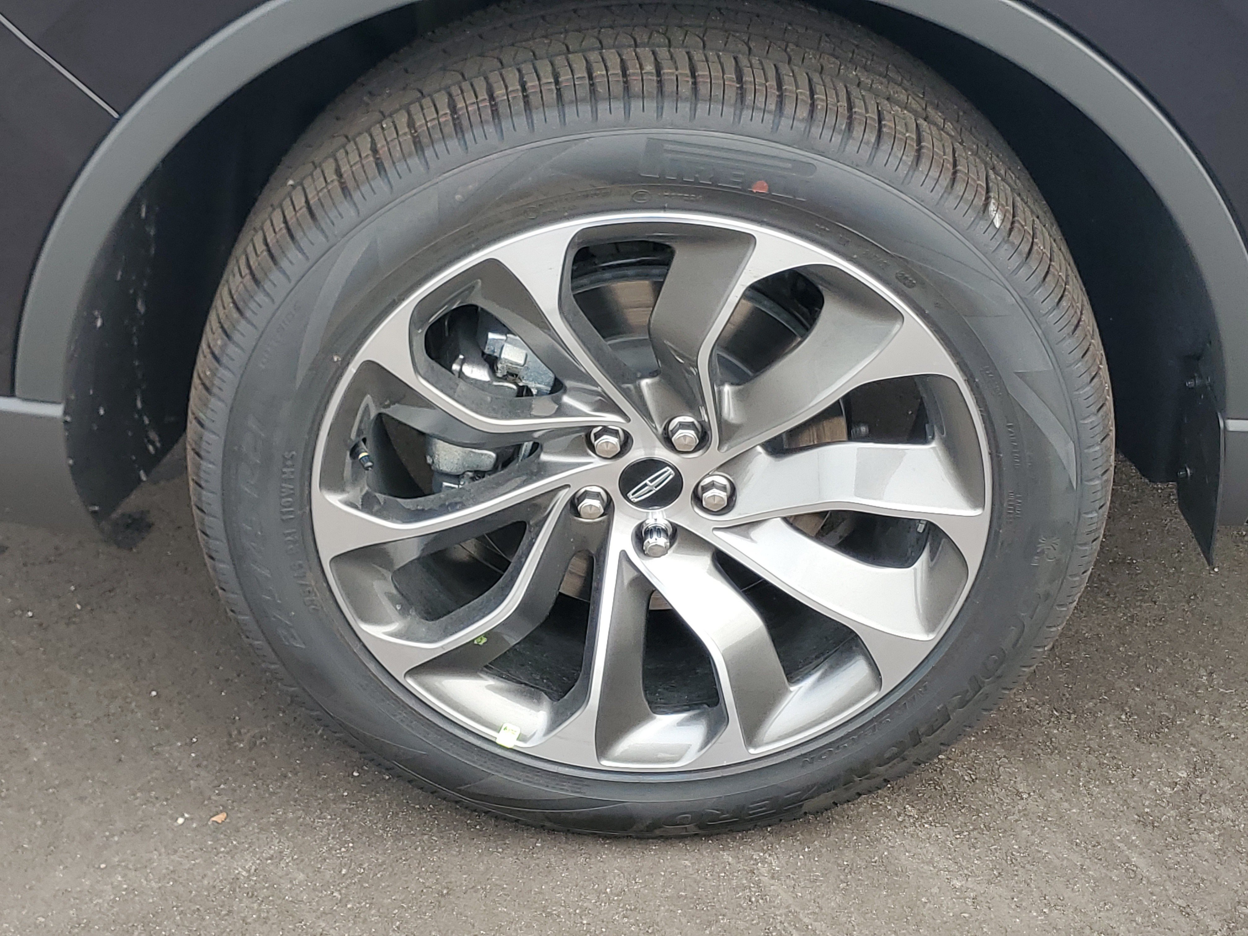 New 2026 Lincoln Aviator AWD image 5
