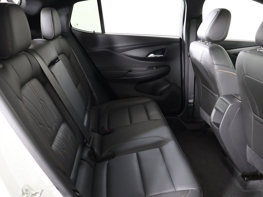Used 2024 Buick Envista Avenir FWD image 38