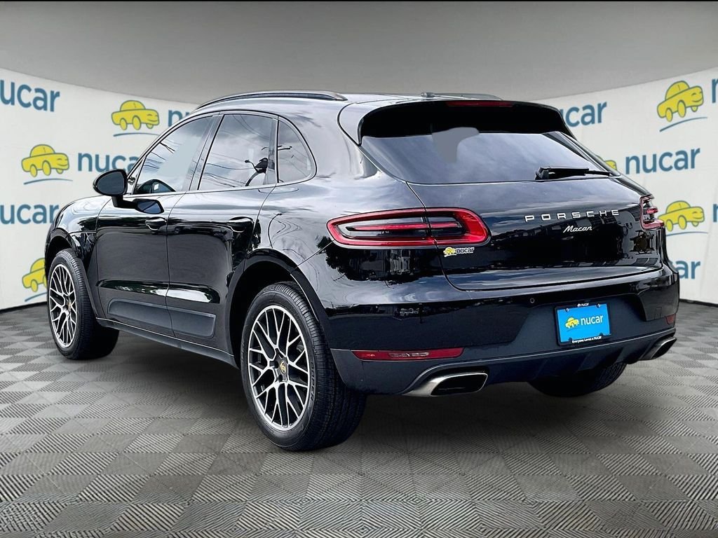 Used 2018 Porsche Macan AWD/4WD image 4