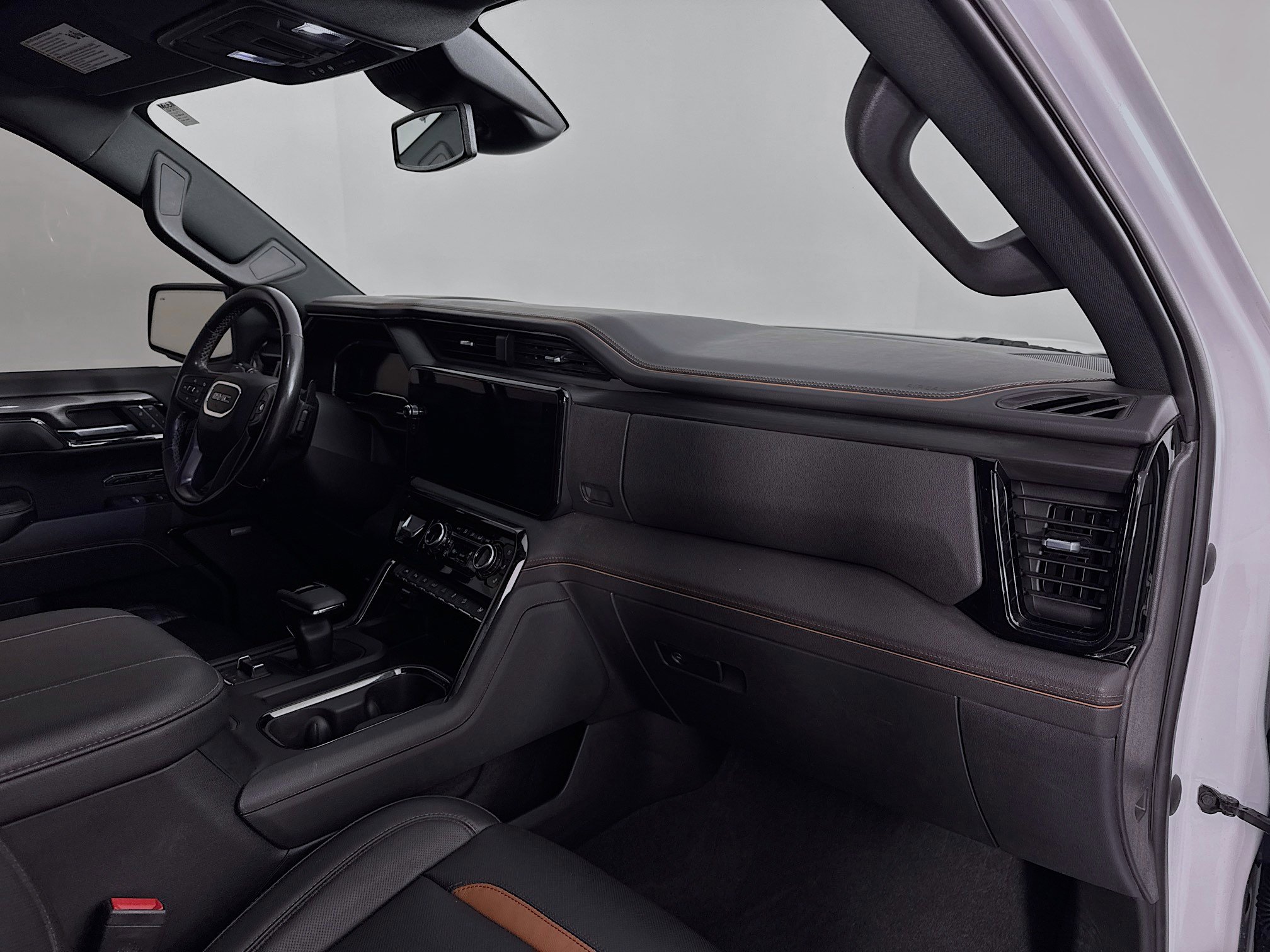 Used 2023 GMC Sierra 1500 AT4 w/ AT4 Premium Package image 29