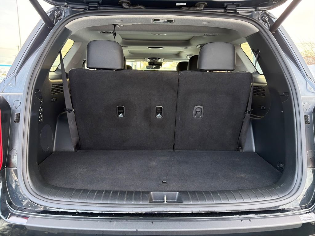 Used 2023 Hyundai Palisade Limited image 13