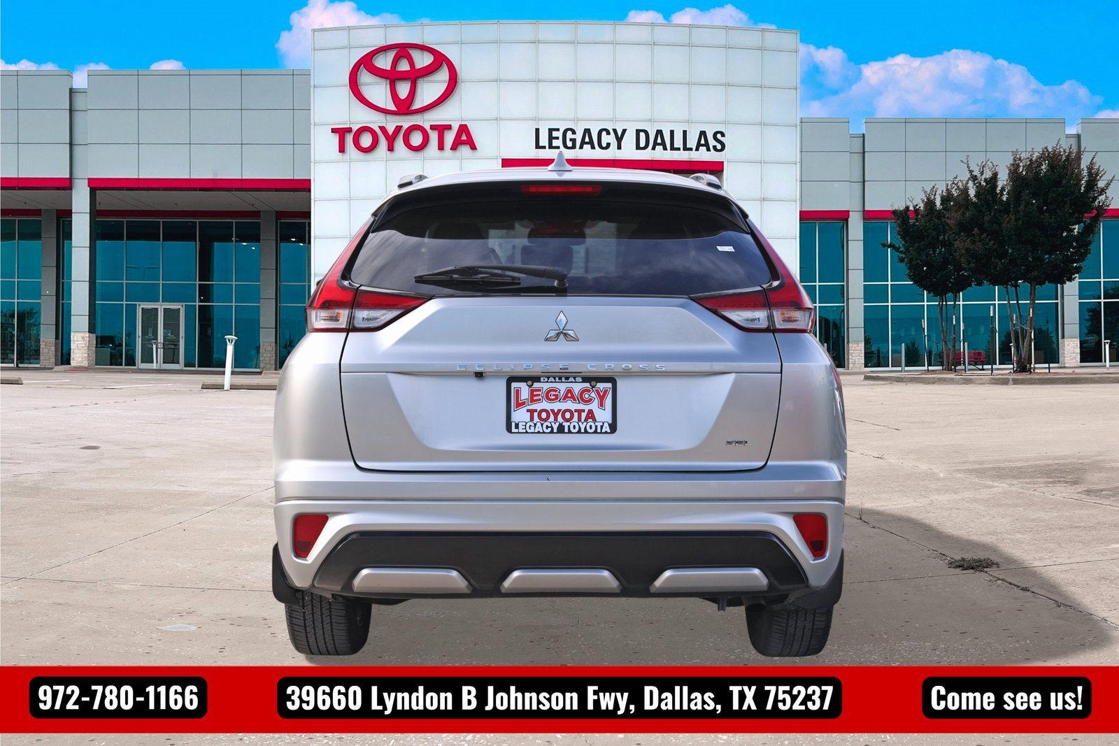 Used 2022 Mitsubishi Eclipse Cross SE image 10