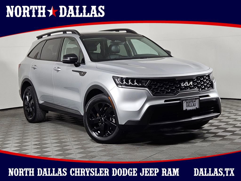 Used 2022 Kia Sorento S w/ Panoramic Sunroof Package image 1