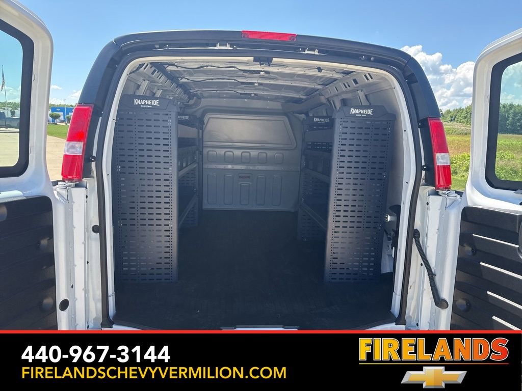 New 2025 Chevrolet Express 2500 Work Van w/ Driver Convenience Package image 29