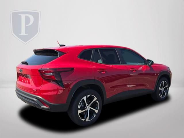 New 2026 Chevrolet Trax RS w/ Driver Confidence Package FWD image 5