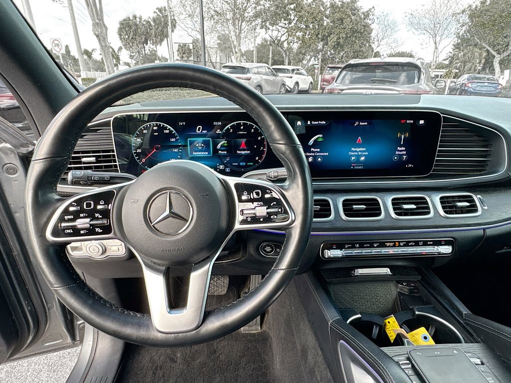 Used 2023 Mercedes-Benz GLS 450 4MATIC image 12