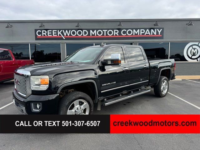 Used 2015 GMC Sierra 2500 Denali w/ Duramax Plus Package AWD/4WD image 1