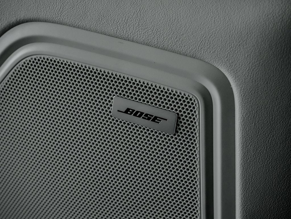 New 2026 Porsche Macan S image 13