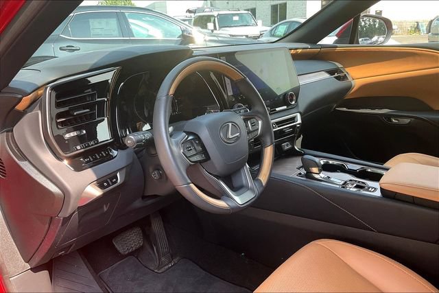 Used 2024 Lexus RX 350 Premium w/ Accessory Package (Z1) AWD/4WD image 17