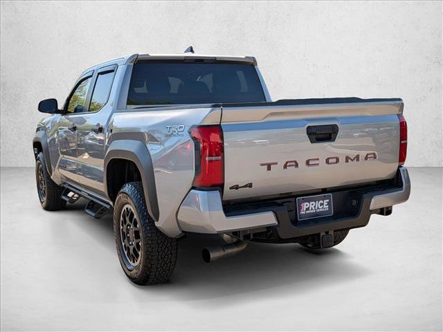 Used 2025 Toyota Tacoma TRD Off-Road AWD/4WD image 8