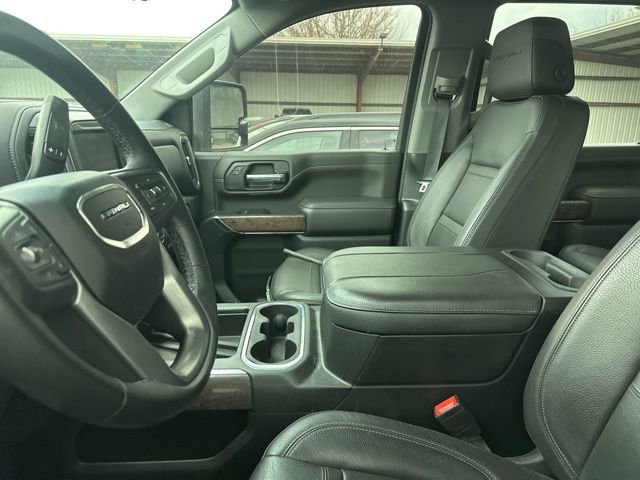 Used 2023 GMC Sierra 2500 Denali w/ Denali Black Diamond Edition image 6